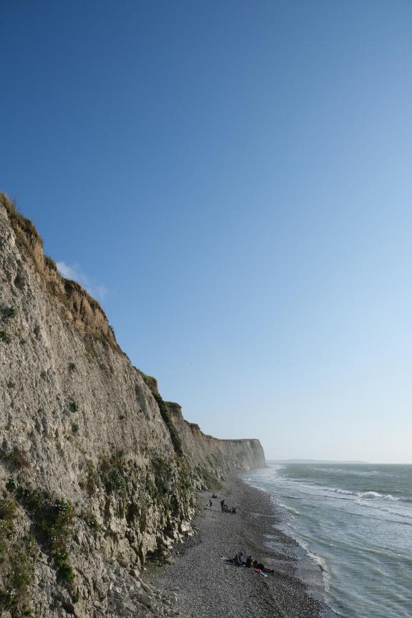 Cambuse Appartement A Sangatte Au Premier Etage A 50 Metres De La Plage エクステリア 写真